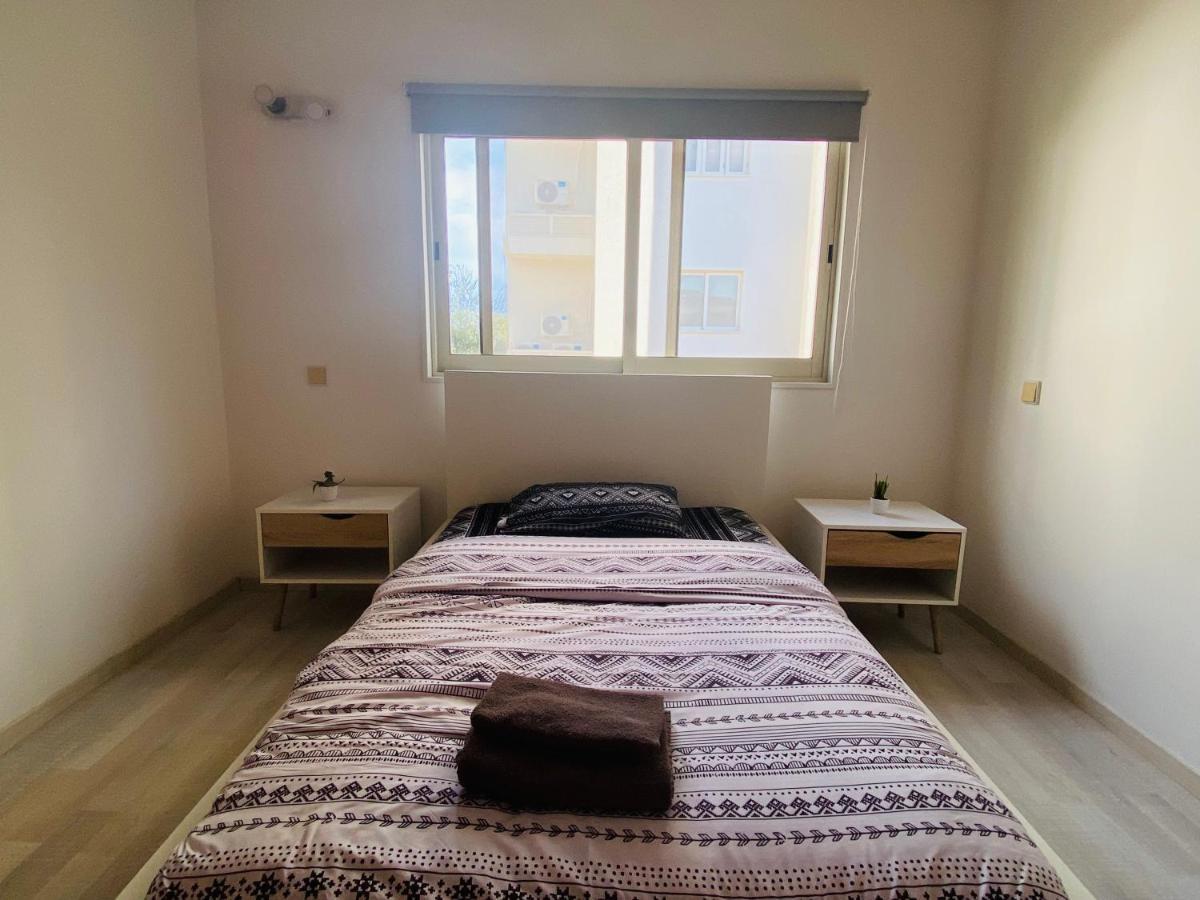 Gaia - 4 Bedroom House In Larnaca Dış mekan fotoğraf